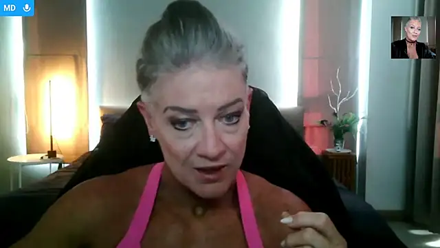 Snapshot of Devon2020 chatting on March 13, 10:11 am Devon2020 online show from March 13, 10:11 am