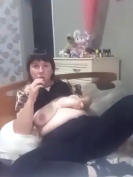 Snapshot of explored_romantic chatting on October 10, 12:59 pm explored romantic online show from October 10, 12:59 pm