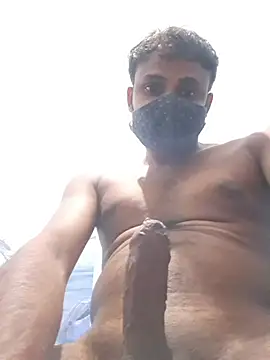 Snapshot of Itsdesi_boy chatting on February 20, 3:12 pm Itsdesi boy online show from February 20, 3:12 pm