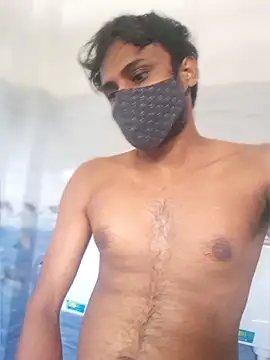 Snapshot of Itsdesi_boy chatting on April 18, 1:20 am Itsdesi boy online show from April 18, 1:20 am