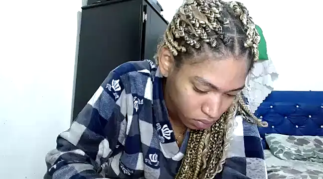 angelamarie1 online show from January 14, 11:31 am