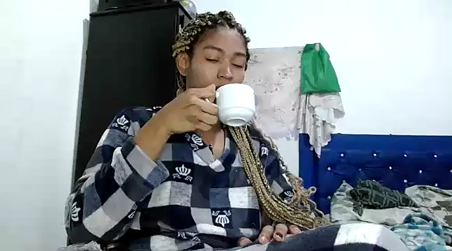 angelamarie1 online show from January 15, 11:32 am