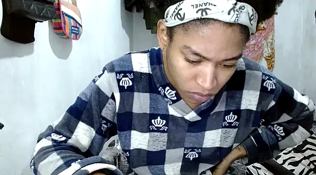 angelamarie1 online show from March 14, 11:22 pm