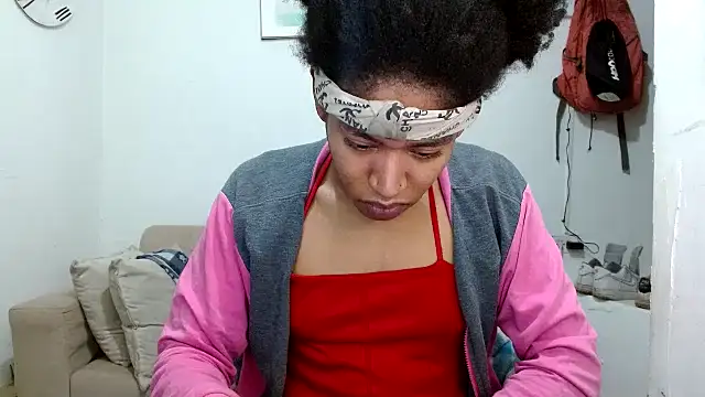 angelamarie1 online show from February 25, 12:04 pm