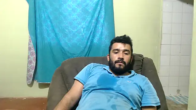 Snapshot of isearchcompany chatting on February 17, 10:25 pm isearchcompany online show from February 17, 10:25 pm