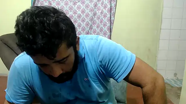 Snapshot of isearchcompany chatting on February 26, 11:37 pm isearchcompany online show from February 26, 11:37 pm