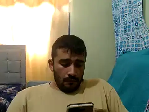 Snapshot of isearchcompany chatting on March 8, 5:43 pm isearchcompany online show from March 8, 5:43 pm