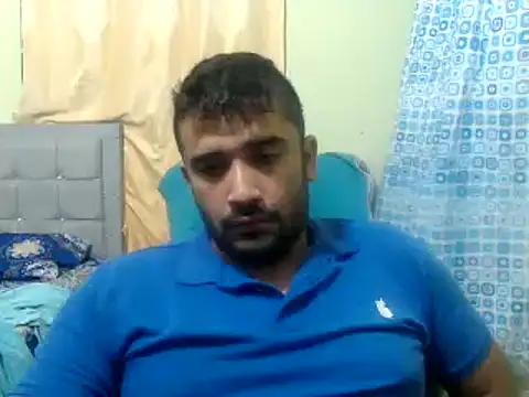 Snapshot of isearchcompany chatting on March 10, 3:45 am isearchcompany online show from March 10, 3:45 am