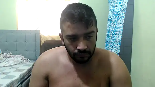 Snapshot of isearchcompany chatting on March 16, 12:44 pm isearchcompany online show from March 16, 12:44 pm