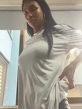 LauraAristizabal online show from January 31, 7:29 pm