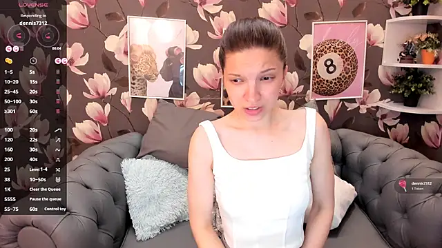 MelaniGrand online show from June 29, 8:42 am