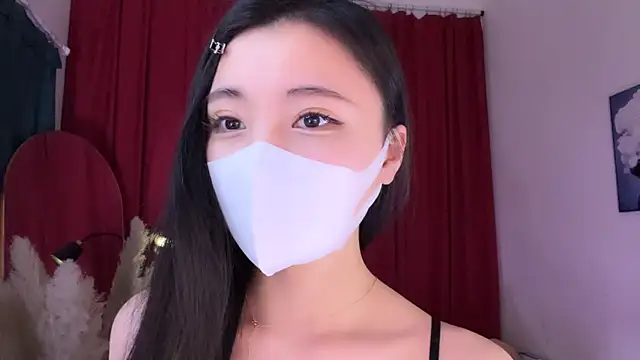 Snapshot of alaia-EDP chatting on March 9, 9:08 pm alaia-EDP online show from March 9, 9:08 pm