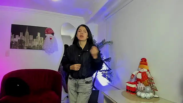 Meghan320 online show from December 12, 11:29 am