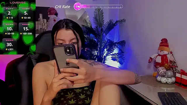 Meghan320 online show from December 18, 2:38 pm