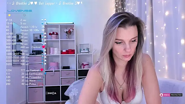 Karamelsw  online show from March 11, 11:04 pm