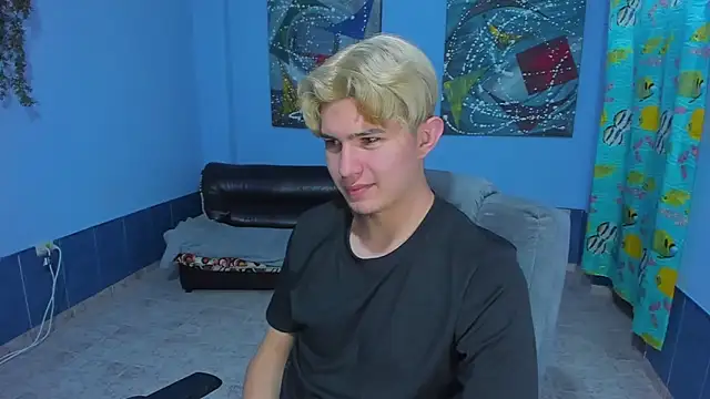 patrik 027 online show from October 3, 6:38 pm