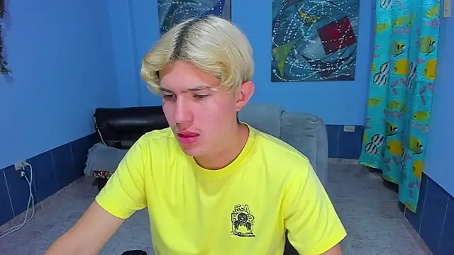 patrik 027 online show from November 11, 7:58 pm