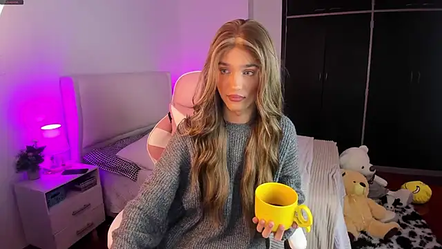 Ainhoads online show from January 14, 2:23 pm