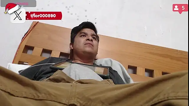 thor000089 online show from January 6, 6:03 am