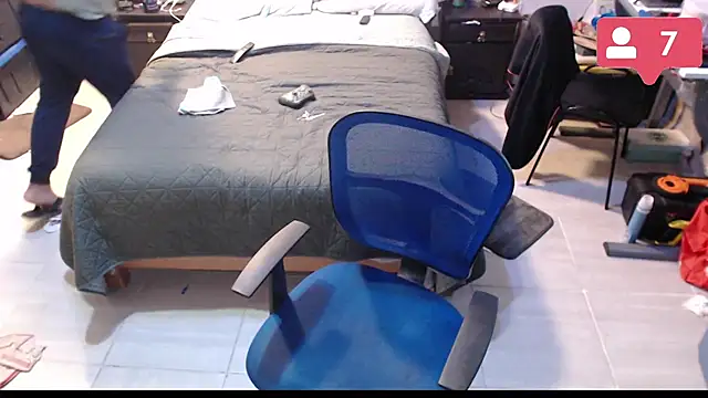 thor000089 online show from January 30, 11:55 pm