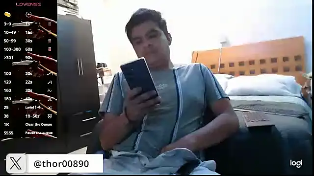 thor000089 online show from September 22, 2:57 am