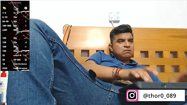thor000089 online show from June 12, 4:00 am