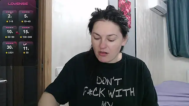 Snapshot of Stacy_Davice chatting on October 18, 5:14 pm Stacy Davice online show from October 18, 5:14 pm