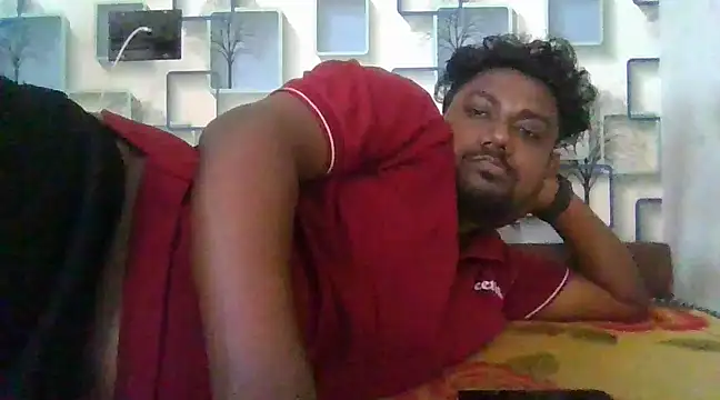 Snapshot of Mallupaiyanaachu chatting on February 28, 9:15 am Mallupaiyanaachu online show from February 28, 9:15 am