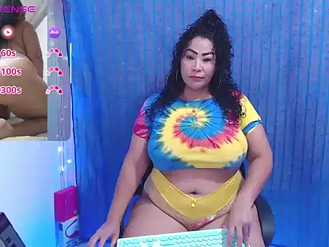 mature beautifull online show from July 4, 11:55 pm