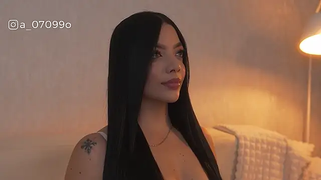 sarah hiill online show from February 20, 12:07 am