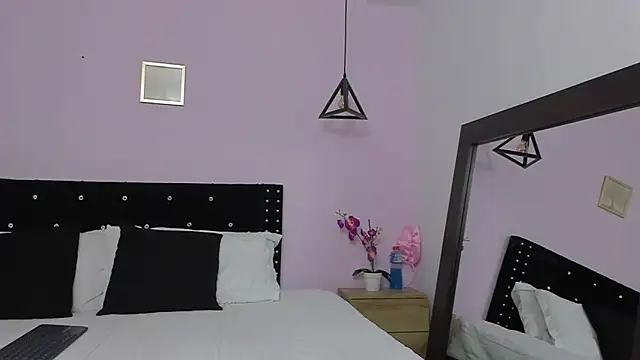 CeliWoods online show from February 2, 11:08 am