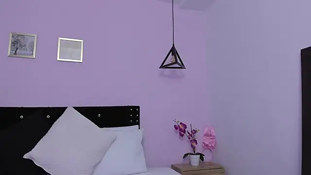 CeliWoods online show from February 28, 10:09 am