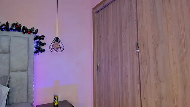 Stefhanyblow online show from November 21, 5:17 am