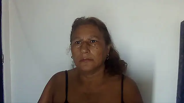 Snapshot of charrysexy1 chatting on October 29, 11:56 am charrysexy1 online show from October 29, 11:56 am