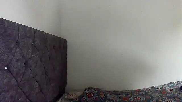 Snapshot of charrysexy1 chatting on November 10, 11:20 am charrysexy1 online show from November 10, 11:20 am