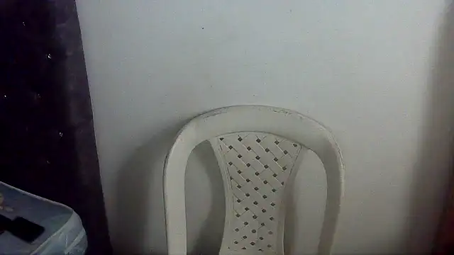 Snapshot of charrysexy1 chatting on December 2, 12:21 pm charrysexy1 online show from December 2, 12:21 pm