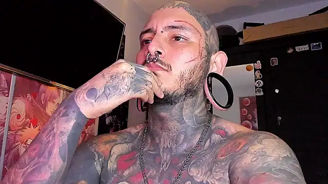 Snapshot of DEATHINK666XX chatting on December 27, 10:05 pm DEATHINK666XX online show from December 27, 10:05 pm