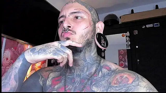 Snapshot of DEATHINK666XX chatting on January 21, 7:39 pm DEATHINK666XX online show from January 21, 7:39 pm