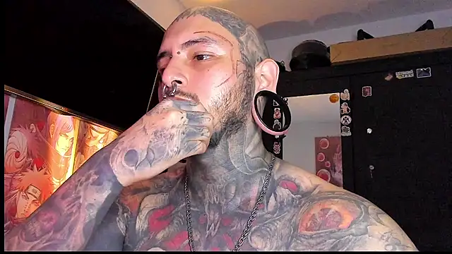 Snapshot of DEATHINK666XX chatting on January 26, 12:05 am DEATHINK666XX online show from January 26, 12:05 am