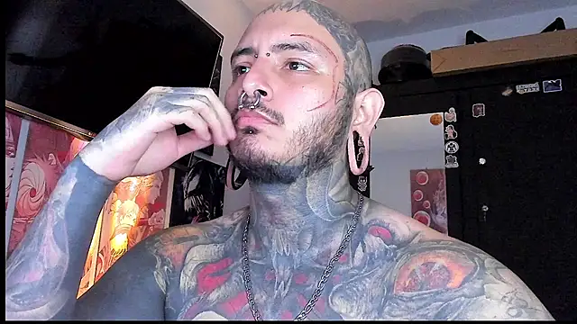 Snapshot of DEATHINK666XX chatting on January 26, 5:02 pm DEATHINK666XX online show from January 26, 5:02 pm