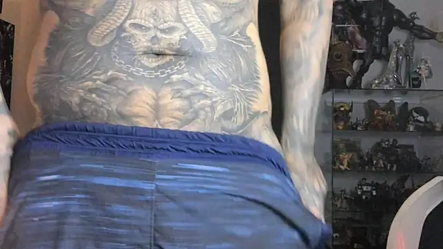 Snapshot of DEATHINK666XX chatting on February 8, 1:54 am DEATHINK666XX online show from February 8, 1:54 am