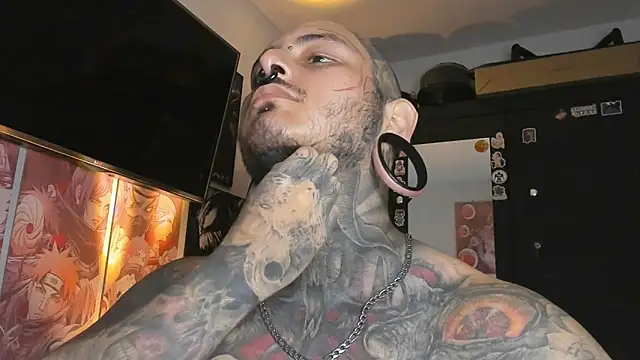 Snapshot of DEATHINK666XX chatting on February 9, 2:38 am DEATHINK666XX online show from February 9, 2:38 am