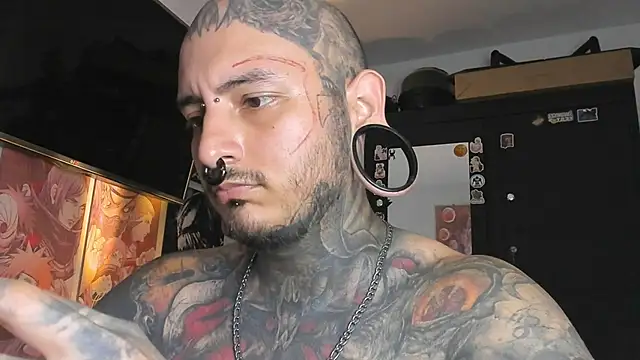 Snapshot of DEATHINK666XX chatting on February 9, 8:34 pm DEATHINK666XX online show from February 9, 8:34 pm