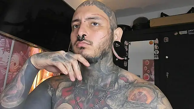 Snapshot of DEATHINK666XX chatting on February 16, 7:05 pm DEATHINK666XX online show from February 16, 7:05 pm