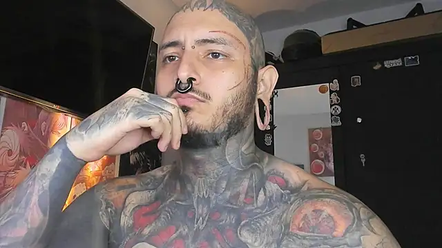 Snapshot of DEATHINK666XX chatting on February 25, 1:52 am DEATHINK666XX online show from February 25, 1:52 am