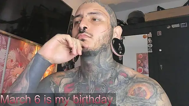 Snapshot of DEATHINK666XX chatting on March 1, 5:38 pm DEATHINK666XX online show from March 1, 5:38 pm