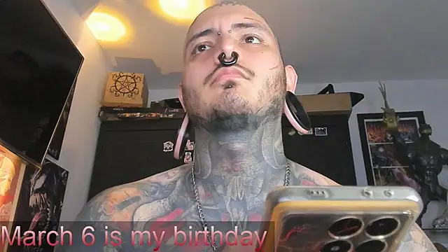 Snapshot of DEATHINK666XX chatting on March 3, 7:49 pm DEATHINK666XX online show from March 3, 7:49 pm