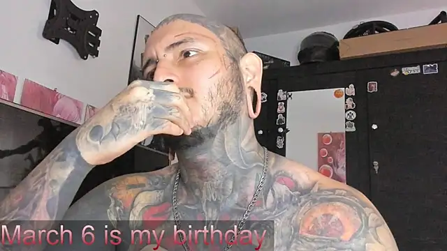 Snapshot of DEATHINK666XX chatting on March 6, 5:33 pm DEATHINK666XX online show from March 6, 5:33 pm