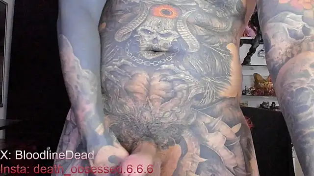 Snapshot of DEATHINK666XX chatting on March 12, 8:52 pm DEATHINK666XX online show from March 12, 8:52 pm