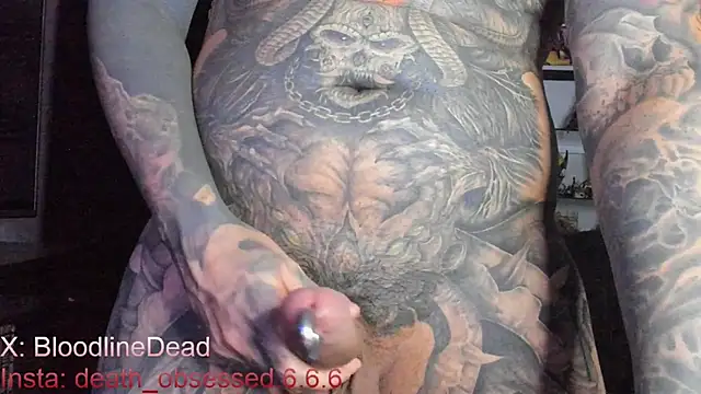 Snapshot of DEATHINK666XX chatting on March 15, 10:55 pm DEATHINK666XX online show from March 15, 10:55 pm